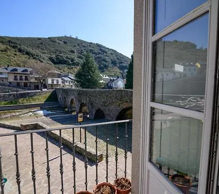 Auberge de jeunesse El Palacio *
